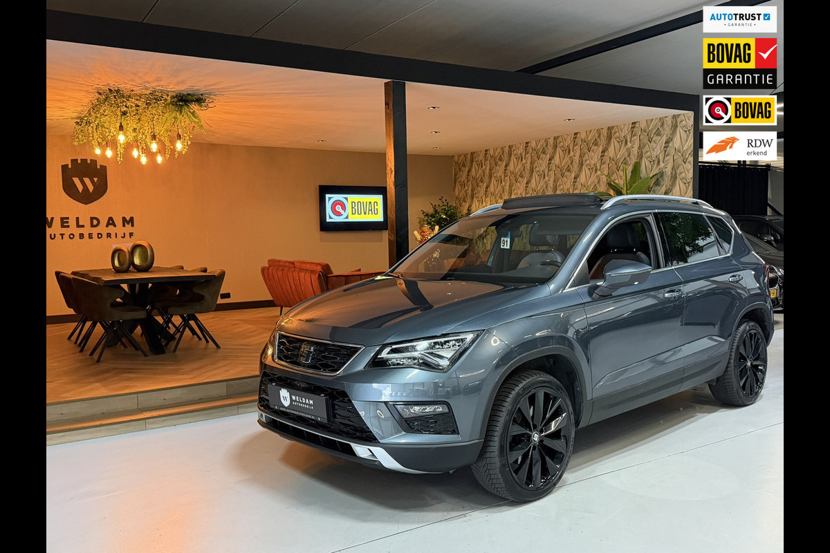 Seat Ateca 1.5 TSI Xcellence|Pano|Alcantara|19" Zwarte Velgen|360° Camera|Keyless|Sfeerverlichting|Virtueel Cockpit|Rijklaar