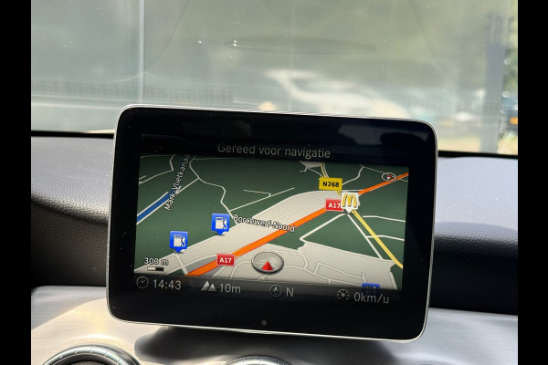 Mercedes-Benz CLA-Klasse 180 AMG Line Navi|Camera|Dealer Onderhouden