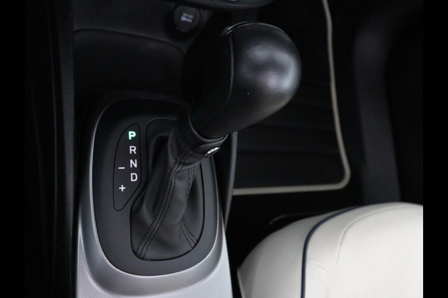 Fiat 500X 1.3 FireFly Turbo 150 Connect Yacht Club Capri Yacht Club Capri | Carplay | Open-schuifkanteldak | LED | LEER | Automaat | Camera | Navigatie | DAB | LM |Climate control | Cruise control