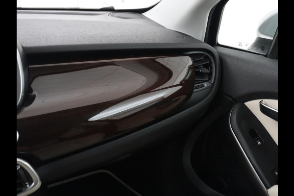 Fiat 500X 1.3 FireFly Turbo 150 Connect Yacht Club Capri Yacht Club Capri | Carplay | Open-schuifkanteldak | LED | LEER | Automaat | Camera | Navigatie | DAB | LM |Climate control | Cruise control