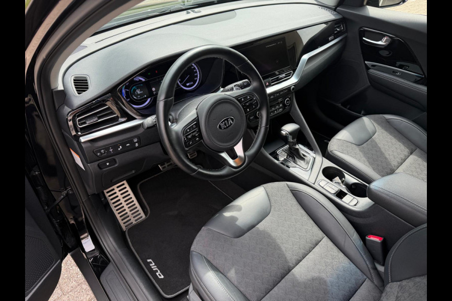 Kia Niro HEV DynamicPlusLine Automaat / Trekhaak / Adapt. Cruise / Keyless / Carplay /