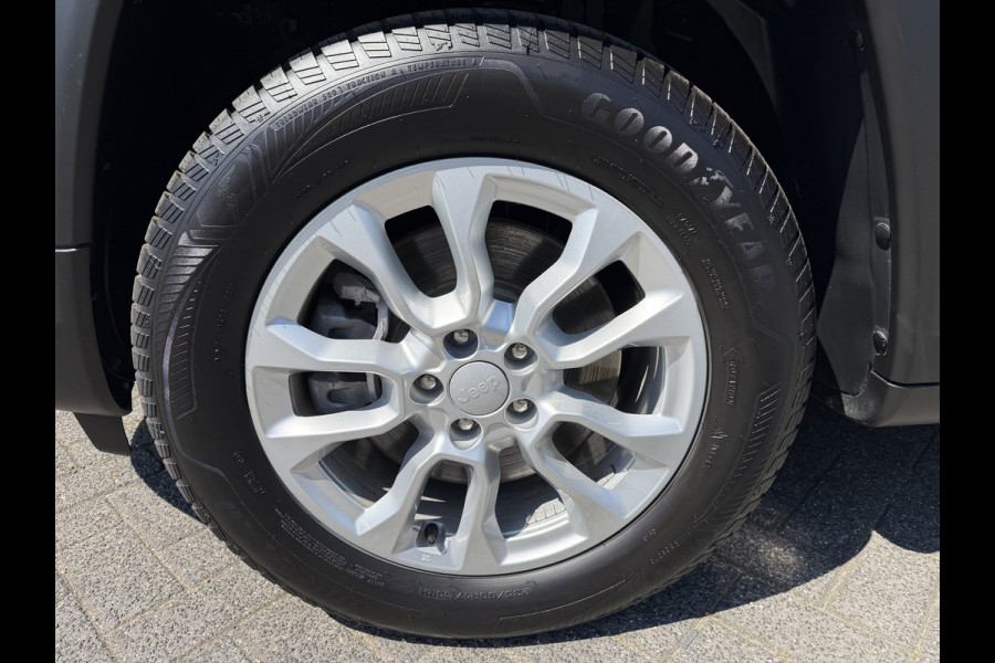 Jeep Compass 4xe 190 Plug-in Hybrid Electric Altitude (Elektrische Klep - Keyless Entry - LED - Automatische Airco - Camera - Navigatie - App