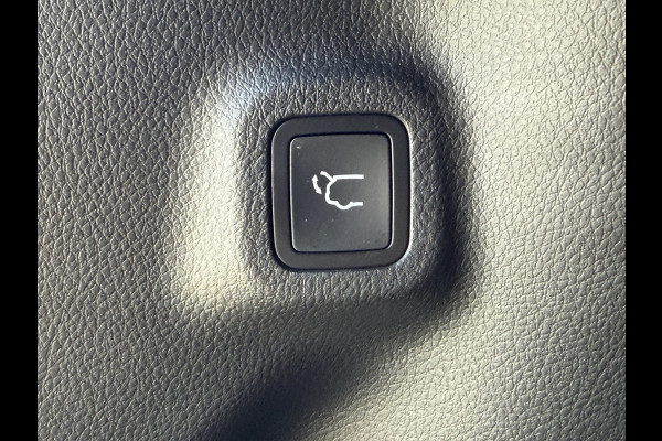 Jeep Compass 4xe 190 Plug-in Hybrid Electric Altitude (Elektrische Klep - Keyless Entry - LED - Automatische Airco - Camera - Navigatie - App