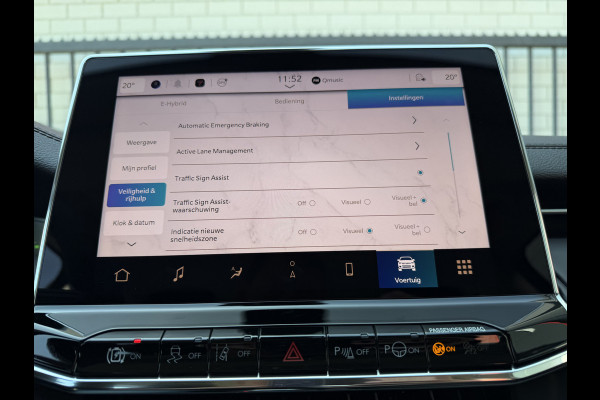 Jeep Compass 4xe 190 Plug-in Hybrid Electric Altitude (Elektrische Klep - Keyless Entry - LED - Automatische Airco - Camera - Navigatie - App