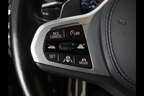 BMW 5 Serie Touring 530i Business Edition Plus | Schuif-/Kanteldak | Navigatie | Camera | Leder |