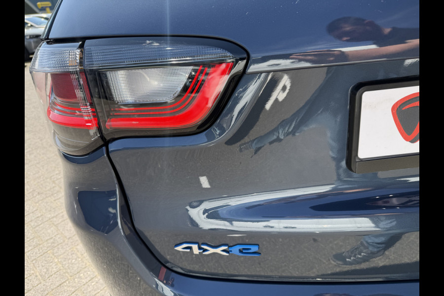 Jeep Compass 4xe 190 Plug-in Hybrid Electric Altitude (Elektrische Klep - Keyless Entry - LED - Automatische Airco - Camera - Navigatie - App