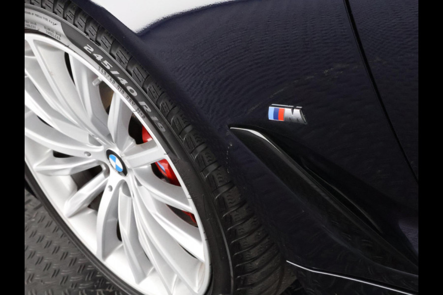 BMW 5 Serie Touring 530i Business Edition Plus | Schuif-/Kanteldak | Navigatie | Camera | Leder |