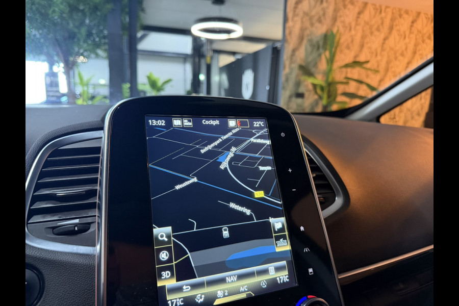 Renault Espace 1.8 TCe Initiale Paris 7P.|Trekhaak|Pano|Carplay|Head-Up|Adaptieve Cruise|Camera|Lane Assist|Leder|Rijklaar