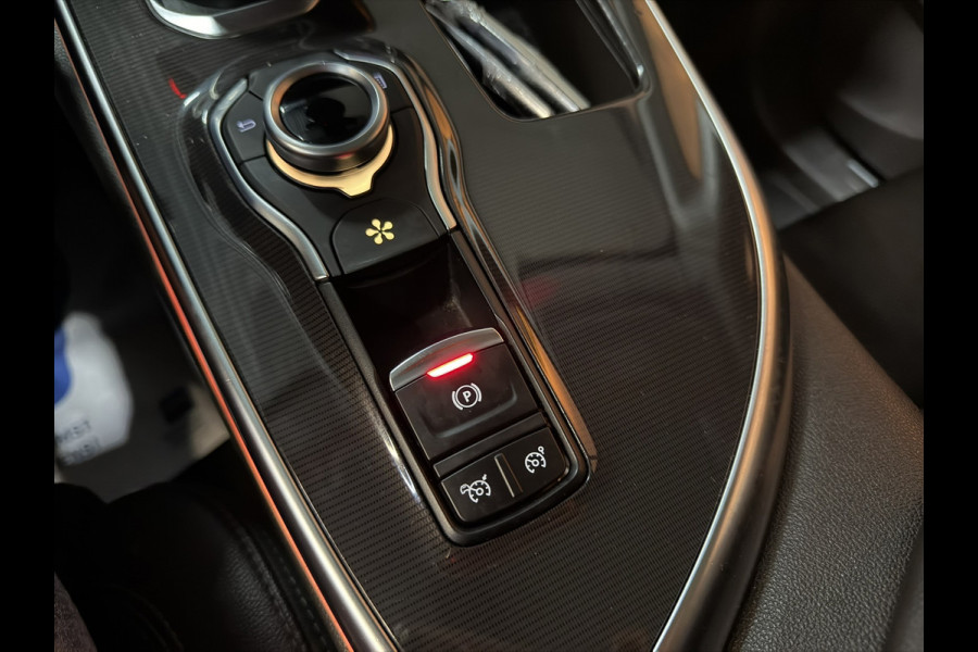 Renault Espace 1.8 TCe Initiale Paris 7P.|Trekhaak|Pano|Carplay|Head-Up|Adaptieve Cruise|Camera|Lane Assist|Leder|Rijklaar