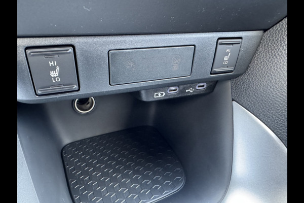 Mazda 2 Hybrid 1.5 Exclusive-line, climate, cruisecontrol
