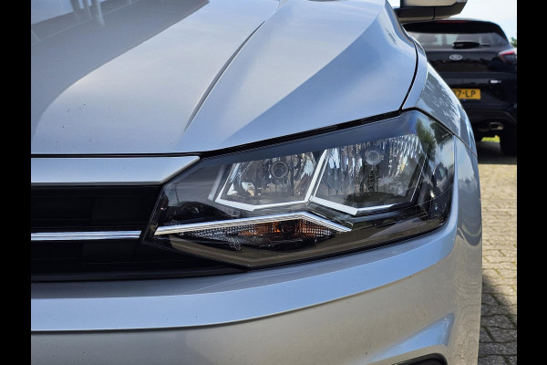 Volkswagen Polo 1.0 TSI Comfortline Business Adaptive cruise control | Navigatie | App-connect | Regen-lichtsensor | Bluetooth | Multifunctioneel stuur | Nieuwstaat!