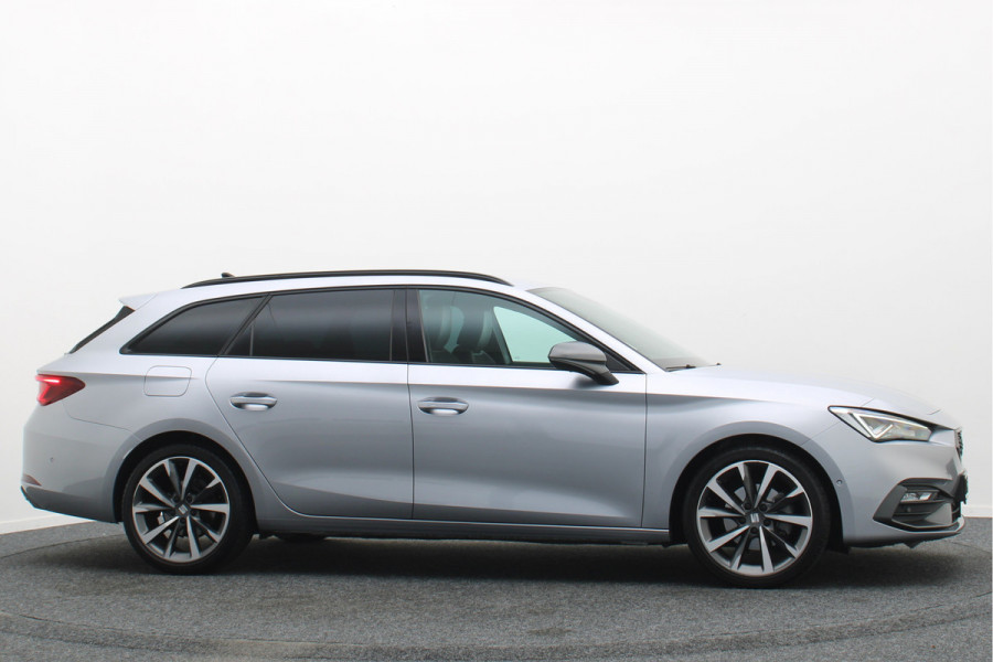 Seat Leon Sportstourer 1.0 eTSI FR Business Intense Eerste Eigenaar, Virtual Cockpit, ACC, Camera, Apple Carplay, LED, 18''
