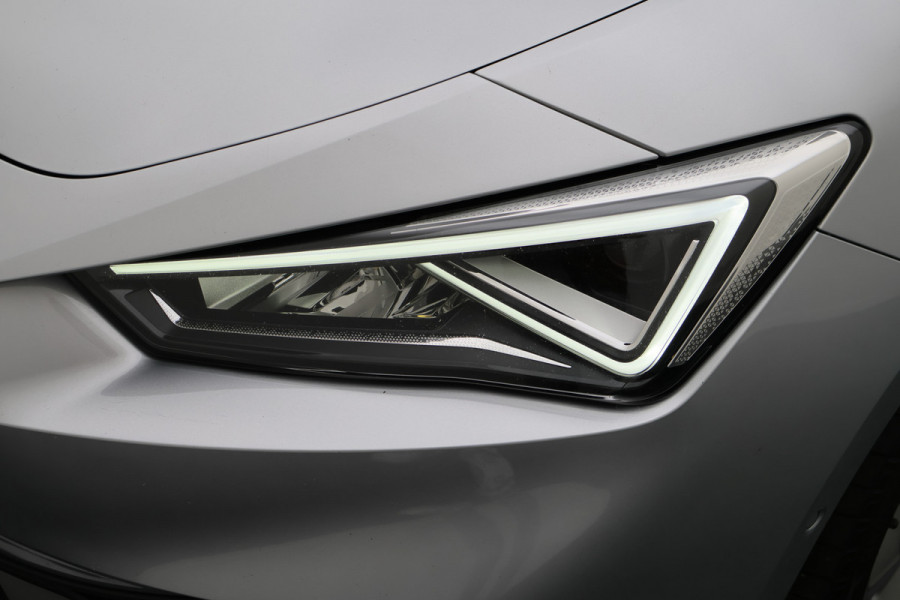 Seat Leon Sportstourer 1.0 eTSI FR Business Intense Eerste Eigenaar, Virtual Cockpit, ACC, Camera, Apple Carplay, LED, 18''