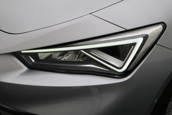 Seat Leon Sportstourer 1.0 eTSI FR Business Intense Eerste Eigenaar, Virtual Cockpit, ACC, Camera, Apple Carplay, LED, 18''