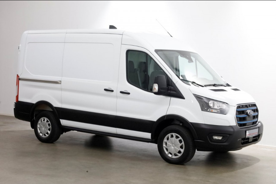 Ford E-Transit 350 L2H2 68 kWh Trend WLTP Range 317km 100% Elektrisch SOH 98,6% 05-2023