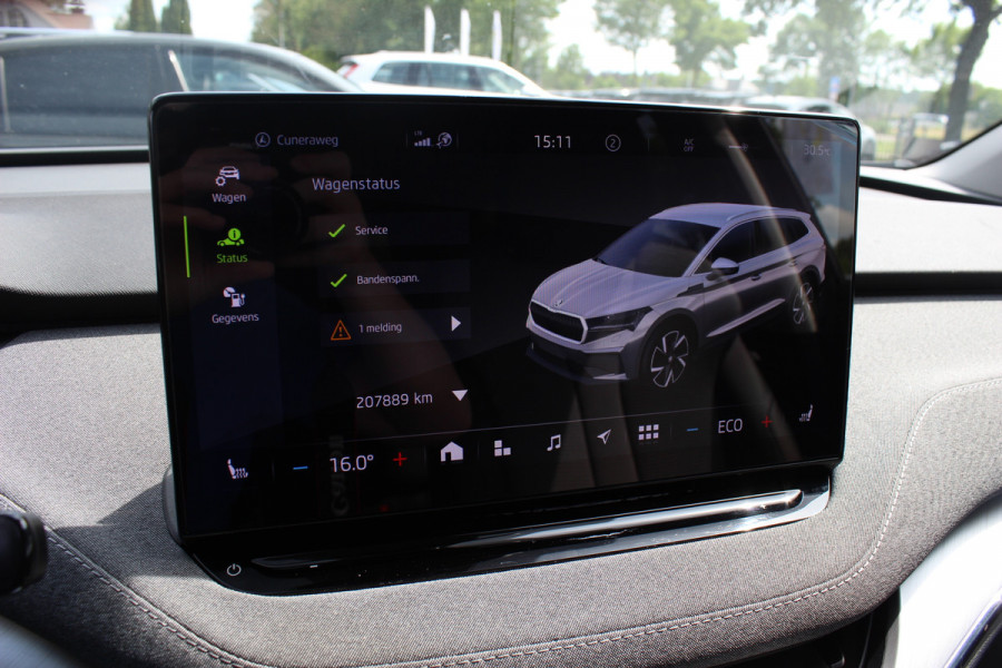 Škoda ENYAQ iV 80 Limited Edition / SOH 93,3% / Camera / Warmtepomp / CarPlay / Keyless / 19'' / Dodehoek / Stoel+Stuurverwarming / DAB / ACC