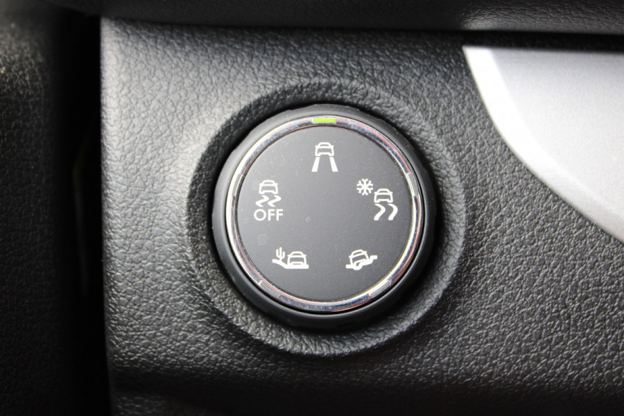 Opel Zafira-e Life L3H1 Innovation 75 kWh SOh 94,8% 7-PERS LEER PANO TREKHAAK 85000KM!!!
