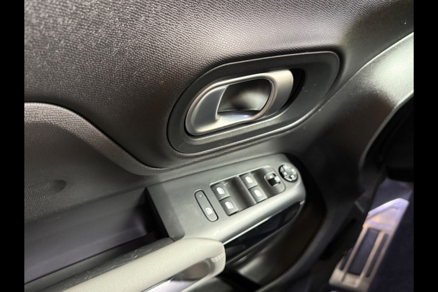 Citroën C5 Aircross 1.2 PureTech Shine | Pano | Stoelverwarming | Carplay | Camera | Led | Trekhaak