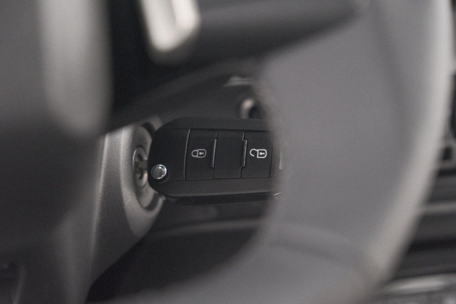 Citroën Ë-C3 Aircross Plus 113pk Extended Range 54 kWh | 11 KW Lader | Camera | Apple CarPlay | Parkeersensoren