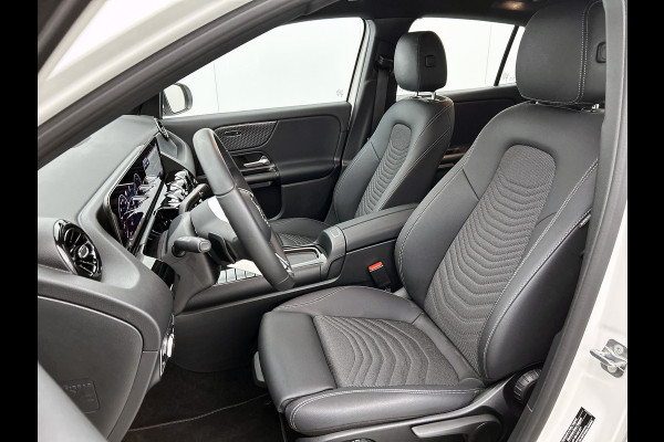 Mercedes-Benz GLA 250 e Plug-In Hybride Inclusief 24 maanden MB Certified garantie voor Europa.