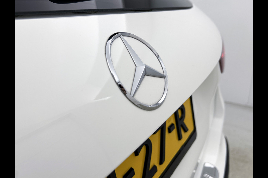 Mercedes-Benz GLA 250 e Plug-In Hybride Inclusief 24 maanden MB Certified garantie voor Europa.
