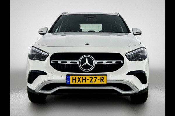 Mercedes-Benz GLA 250 e Plug-In Hybride Inclusief 24 maanden MB Certified garantie voor Europa.
