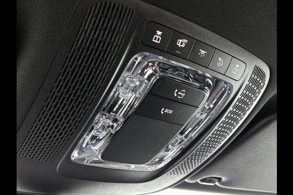 Mercedes-Benz GLA 250 e Plug-In Hybride Inclusief 24 maanden MB Certified garantie voor Europa.