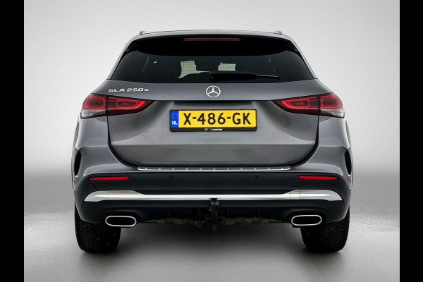 Mercedes-Benz GLA 250 e Business AMG Plug-In Hybride 5 spaaks lichtmetalen velgen | MBUX wide screen| Navigatie | elect bed. voorstoelen met memory | Trekhaak | parking support met camera | Inclusief 24 maanden Mercedes-Benz Certified garantie voor Europa.
