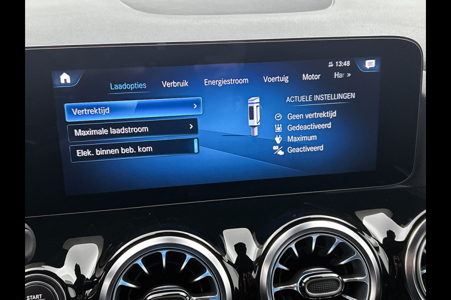Mercedes-Benz GLA 250 e Business AMG Plug-In Hybride 5 spaaks lichtmetalen velgen | MBUX wide screen| Navigatie | elect bed. voorstoelen met memory | Trekhaak | parking support met camera | Inclusief 24 maanden Mercedes-Benz Certified garantie voor Europa.