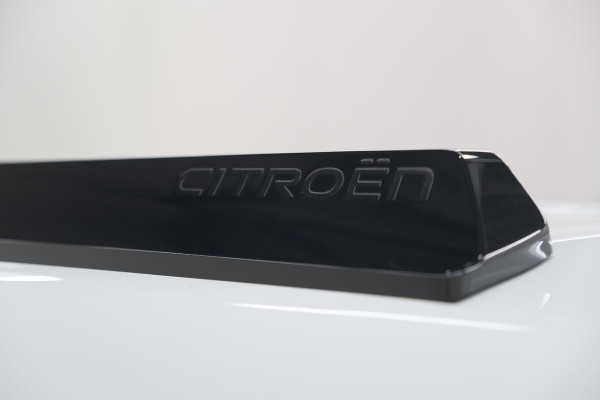 Citroën Ë-C3 Aircross Plus 113pk Extended Range 54 kWh | 11 KW Lader | Camera | Apple CarPlay | Parkeersensoren