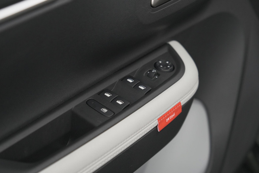 Citroën Ë-C3 Aircross Plus 113pk Extended Range 54 kWh | 11 KW Lader | Camera | Apple CarPlay | Parkeersensoren