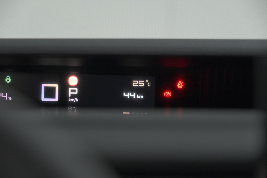 Citroën Ë-C3 Aircross Plus 113pk Extended Range 54 kWh | 11 KW Lader | Camera | Apple CarPlay | Parkeersensoren