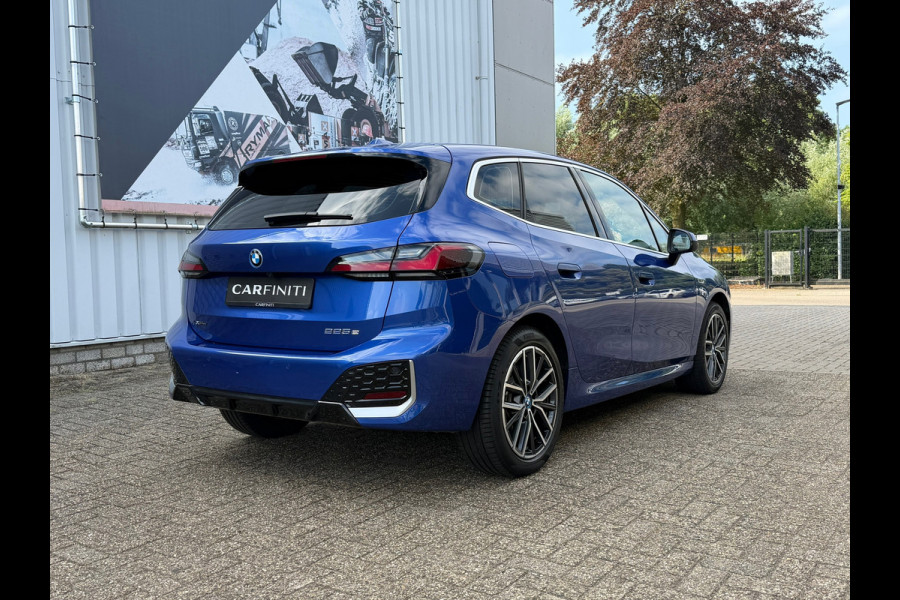 BMW 2 Serie Active Tourer 225e xDrive M SPORT | Navigatie | Cruise | Leder | Camera | Clima | 18".