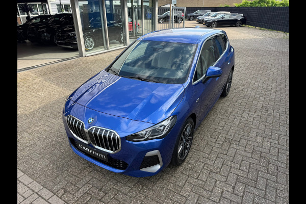 BMW 2 Serie Active Tourer 225e xDrive M SPORT | Navigatie | Cruise | Leder | Camera | Clima | 18".