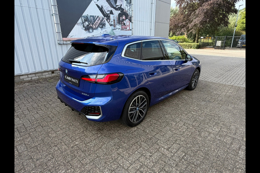 BMW 2 Serie Active Tourer 225e xDrive M SPORT | Navigatie | Cruise | Leder | Camera | Clima | 18".