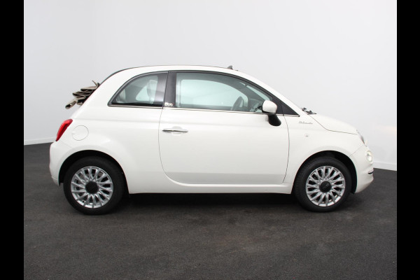 Fiat 500C 1.0 Hybrid Dolcevita Half lederen bekleding Climate control Cruise control Parkeersensoren achter Lichtmetalen velgen Apple Carplay/ Android Auto