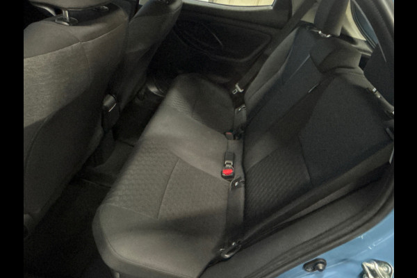 Toyota Yaris 1.5 Hybrid Active Clima | Cruise | Camera | Carplay