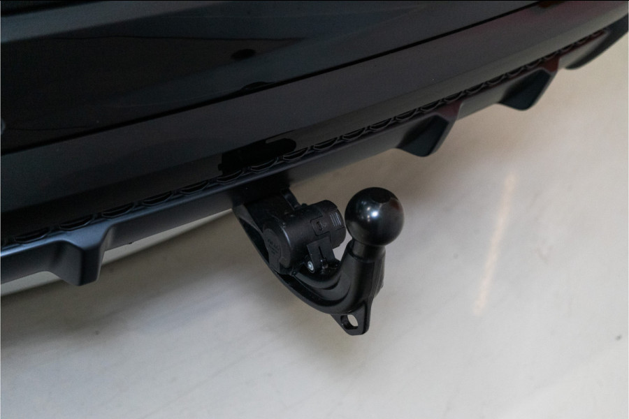 Audi Q8 60 TFSI E Quattro Competition 490PK | Pano | Kleppenuitlaat | B&O | 4 Wielsturing | VOL! Fabrieksgarantie