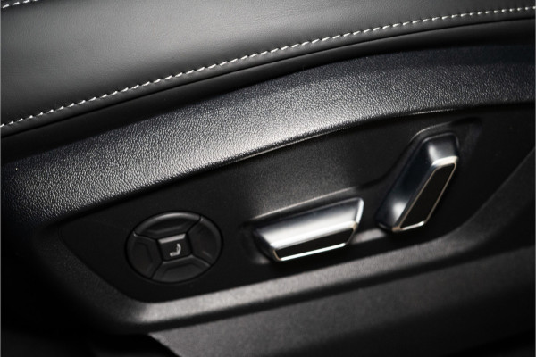 Audi Q8 60 TFSI E Quattro Competition 490PK | Pano | Kleppenuitlaat | B&O | 4 Wielsturing | VOL! Fabrieksgarantie