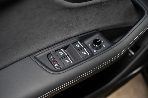 Audi Q8 60 TFSI E Quattro Competition 490PK | Pano | Kleppenuitlaat | B&O | 4 Wielsturing | VOL! Fabrieksgarantie