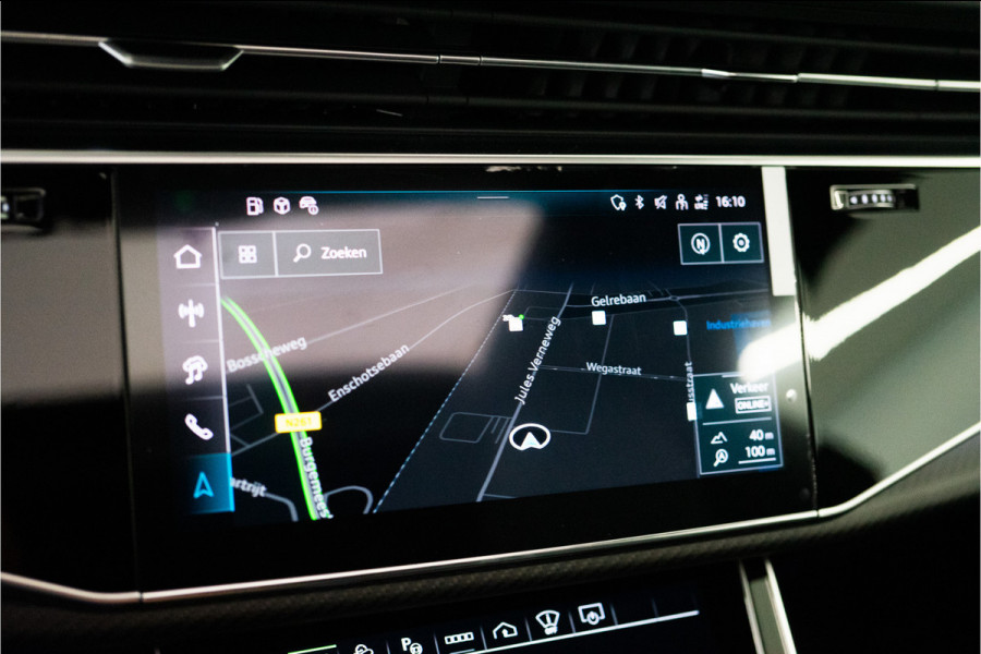Audi Q8 60 TFSI E Quattro Competition 490PK | Pano | Kleppenuitlaat | B&O | 4 Wielsturing | VOL! Fabrieksgarantie