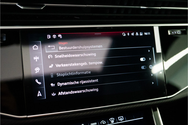 Audi Q8 60 TFSI E Quattro Competition 490PK | Pano | Kleppenuitlaat | B&O | 4 Wielsturing | VOL! Fabrieksgarantie