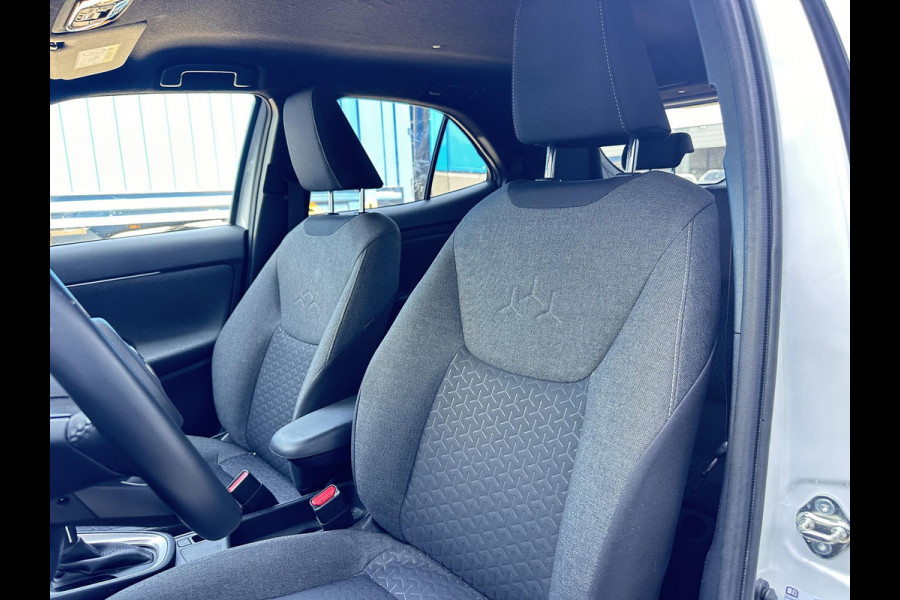 Toyota Yaris Cross 1.5 Hybrid First Edition | NAVI | Carplay Android Auto | Camera | Adaptieve cruise | Blind spot | DAB