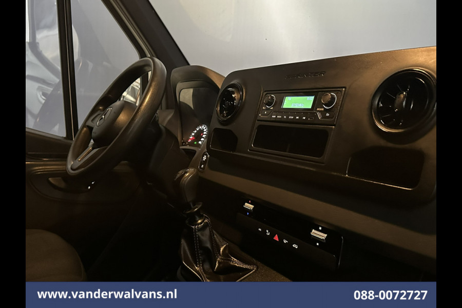 Mercedes-Benz Sprinter 315 CDI 150pk L2H2 Euro6 Airco | Camera | Sidebars Bijrijdersbank