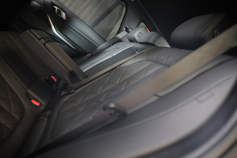 BMW X5 XDrive50e / Acc / Lane Assist / Head Up / Memory / Leder / HK / Open Pano / 360 Camera / Dode Hoek / Luchtvering / 22 Inch