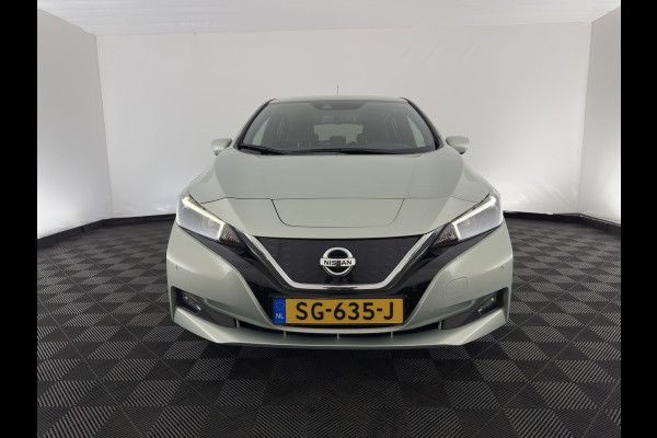 Nissan Leaf 2.ZERO EDITION 40 kWh Aut. *ADAPTIVE-CRUISE | NAVI-FULLMAP | DIGI-COCKPIT | TOP-VIEW | BLIND-SPOT | KEYLESS | DAB+ | LANE-ASSIST | HEATED-COMFORTSEATS | CARPLAY | ECC | PRIVACY-GLASS | PDC | 17"ALU*
