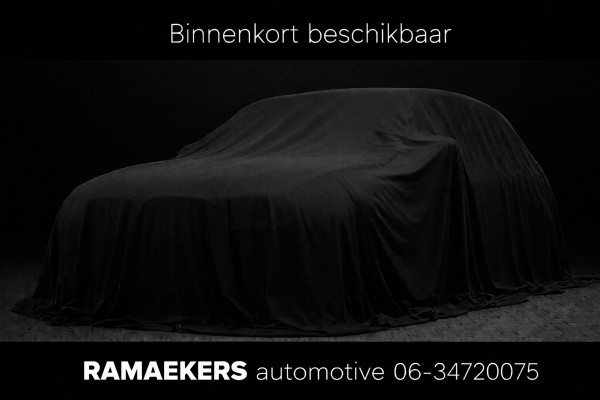 Lynk & Co 01 1.5 Pano / Black out / extra set wielen / NL Auto