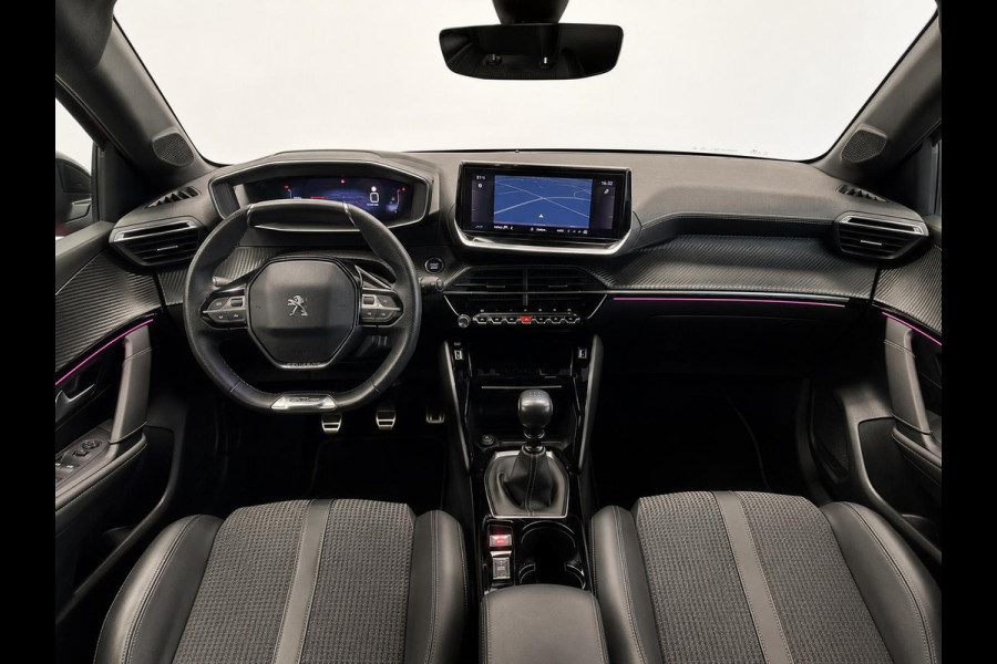 Peugeot 208 1.2 PureTech GT Navigatie Apple Carplay Android Auto Parkeersensoren Cruise Control Climate Control