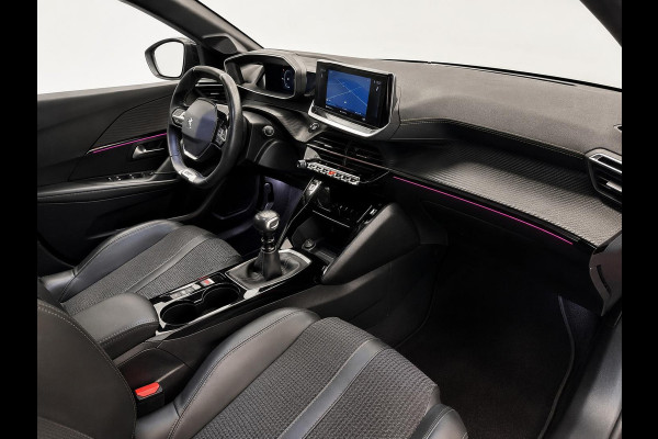 Peugeot 208 1.2 PureTech GT Navigatie Apple Carplay Android Auto Parkeersensoren Cruise Control Climate Control