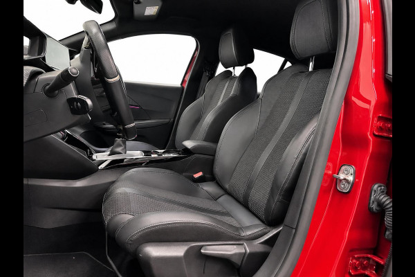 Peugeot 208 1.2 PureTech GT Navigatie Apple Carplay Android Auto Parkeersensoren Cruise Control Climate Control